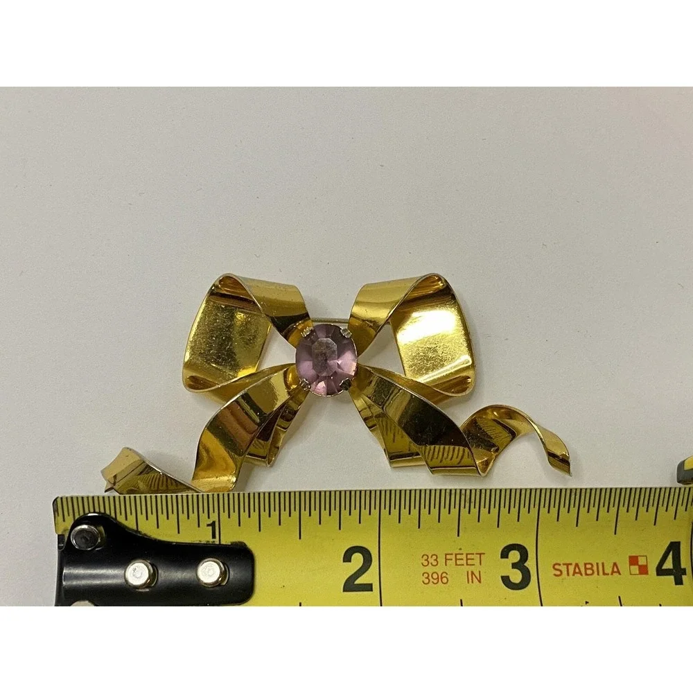 Gold Tone Sterling Marked Bow Ribbon With‎ Purple Stone Brooch Pin Estate Find